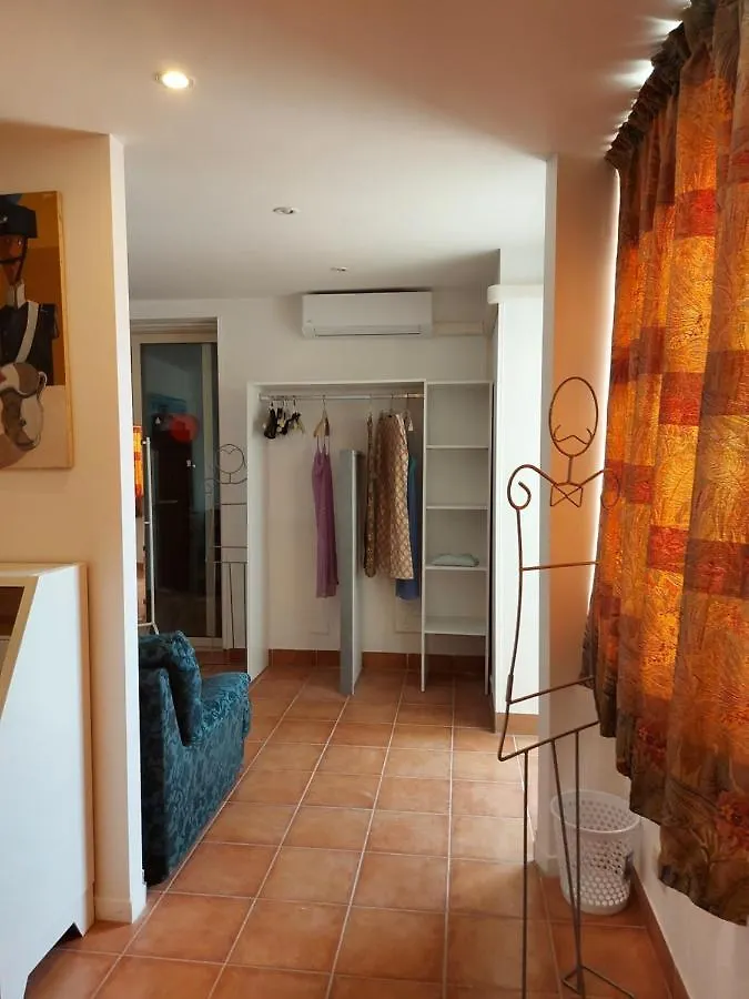 Il Mecenate Suite D'Autore Palermo 0*,  Italia