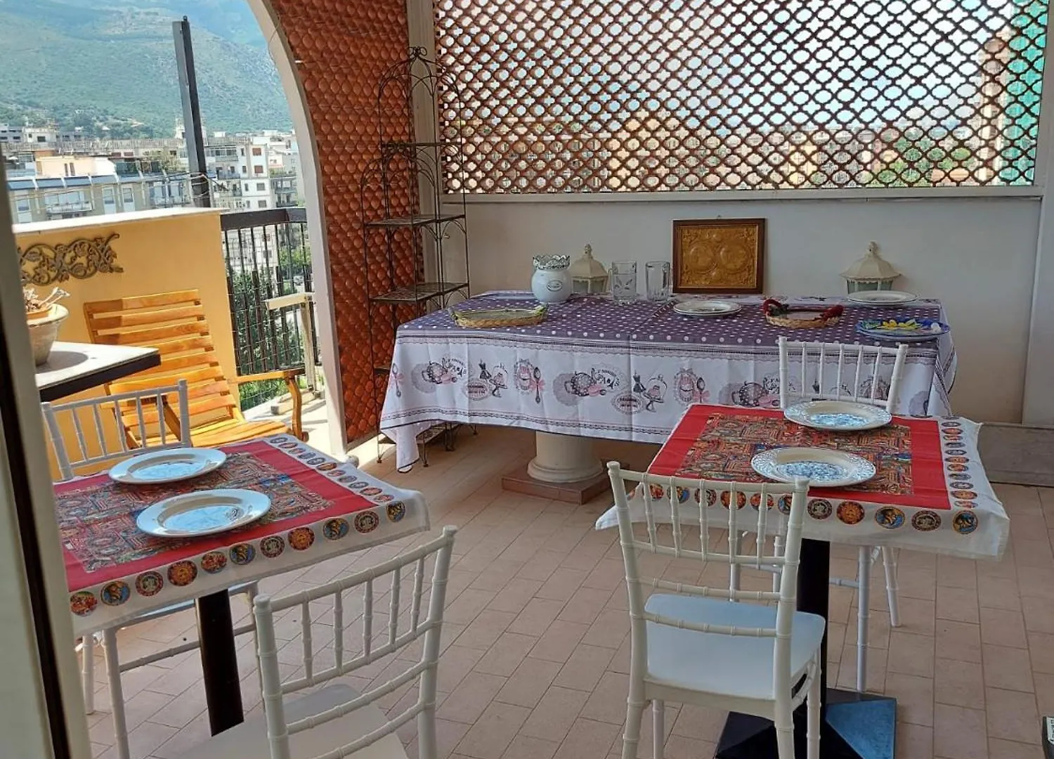 Il Mecenate Suite D'Autore Palermo 0*,
